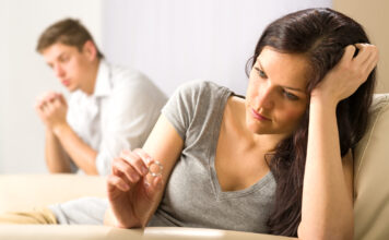 Evliliğinizin Boşanmaya Doğru Gittiğini Gösteren 12 İşaret