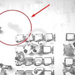 Hayalet görüntülendi: Bekleme salonunda kadını takip etti