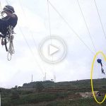 Paraşütçü elektrik tellerine takıldı