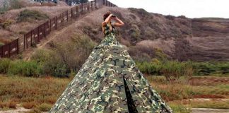 Giymek için cesaret gereken 10 tuhaf elbise modeli