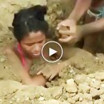 Yıldırım çarpan kızı diri diri toprağa gömdüler